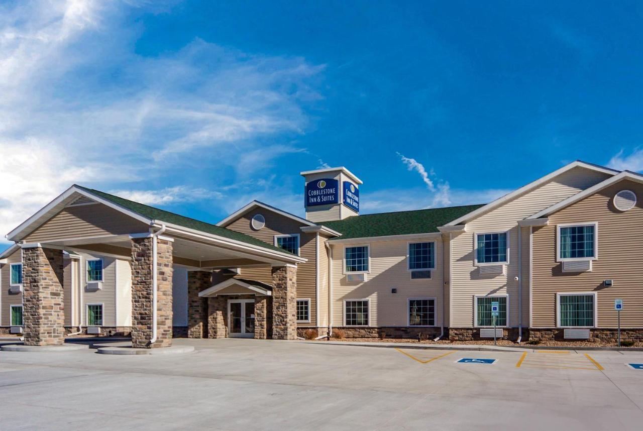 Cobblestone Inn & Suites-Fremont Luaran gambar