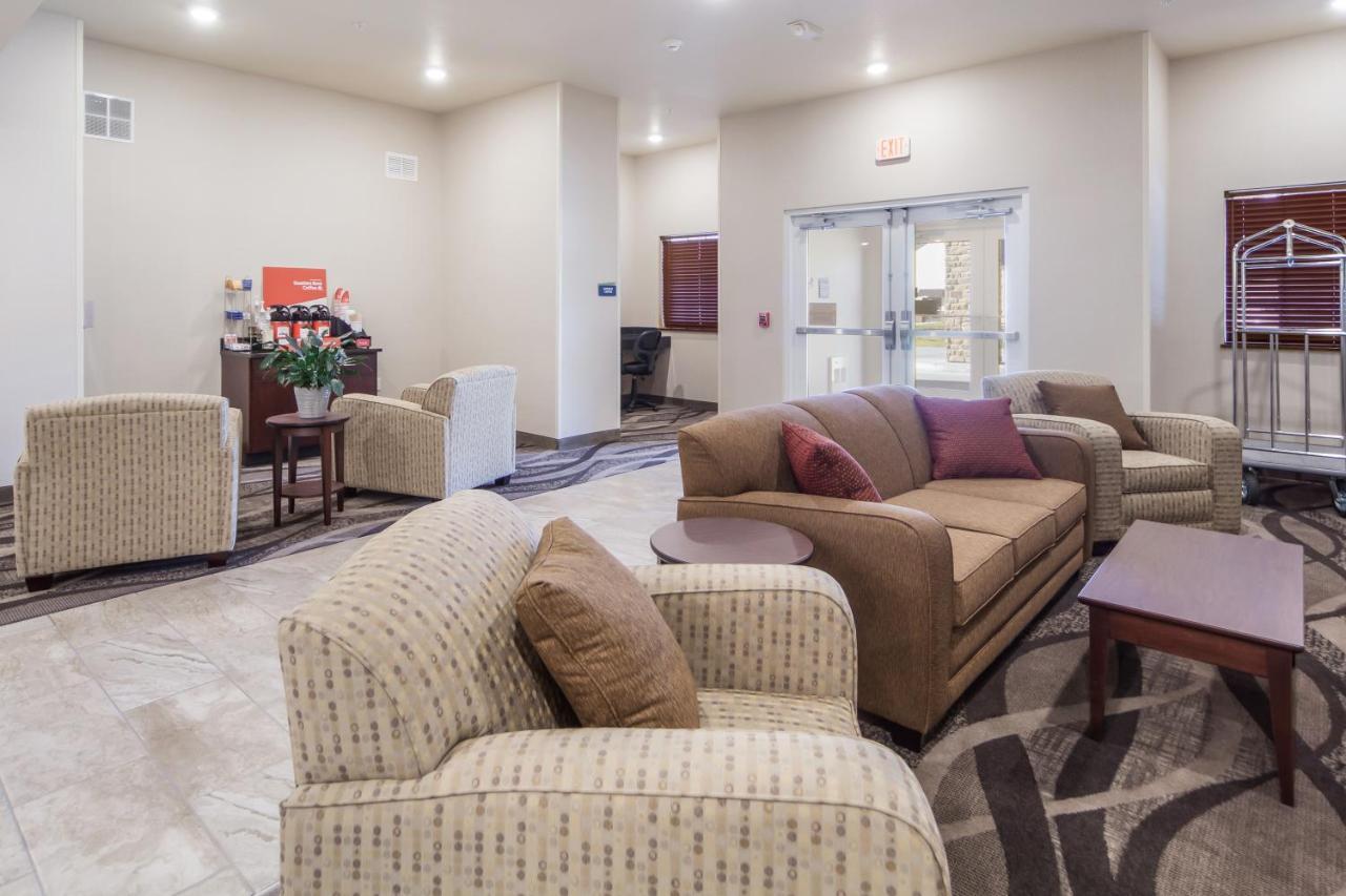 Cobblestone Inn & Suites-Fremont Luaran gambar