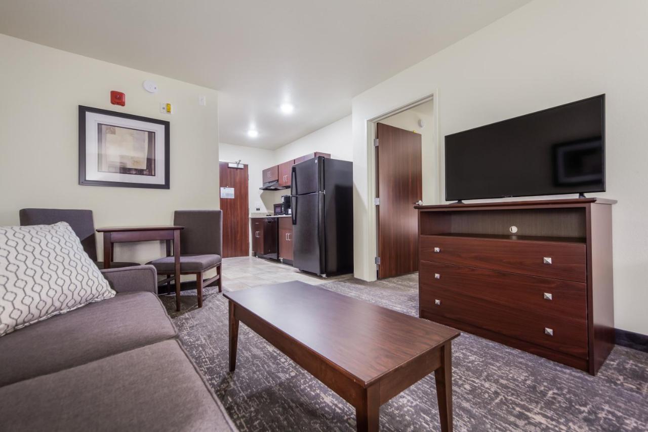 Cobblestone Inn & Suites-Fremont Luaran gambar